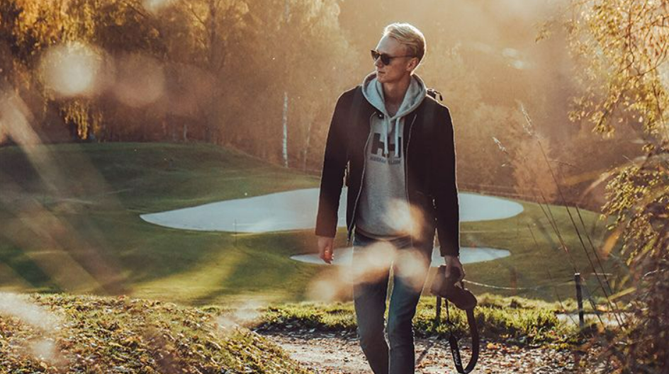 [Антон Мартынов] [liveclasses] Как найти свой путь в фотографии (2023)