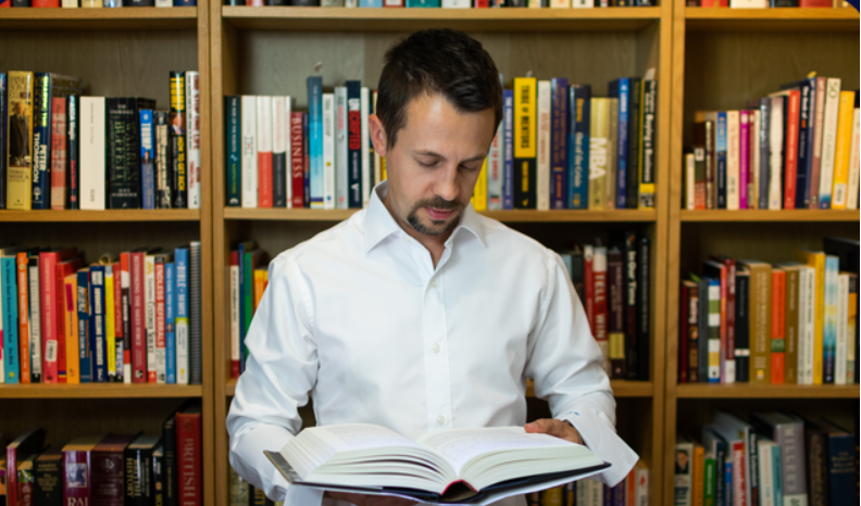 [Нил МакКой-Уорд] Безграничное богатство - Психология накопления богатства. Часть 7 из 15 (2025)